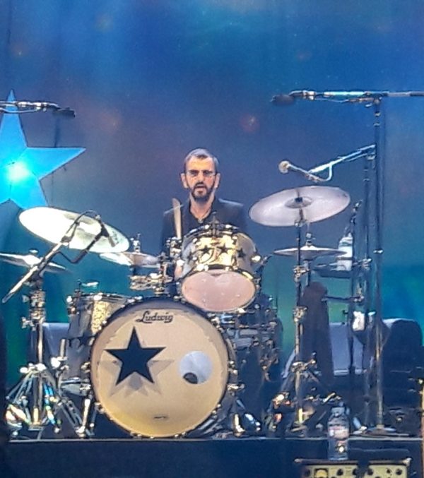 ringo-starr-en-su-concierto-de-paris