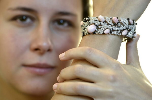 El brazalete que perteneció a la reina Victoria Eugenia El brazalete que perteneció a la reina Victoria Eugenia