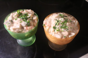 ensalada-de-gambas-patata-y-huevo-cocido