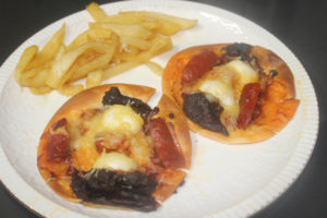 mini-pizzas-con-masa-de-empanadilla