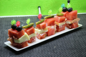 pinchos-de-sandia-y-queso